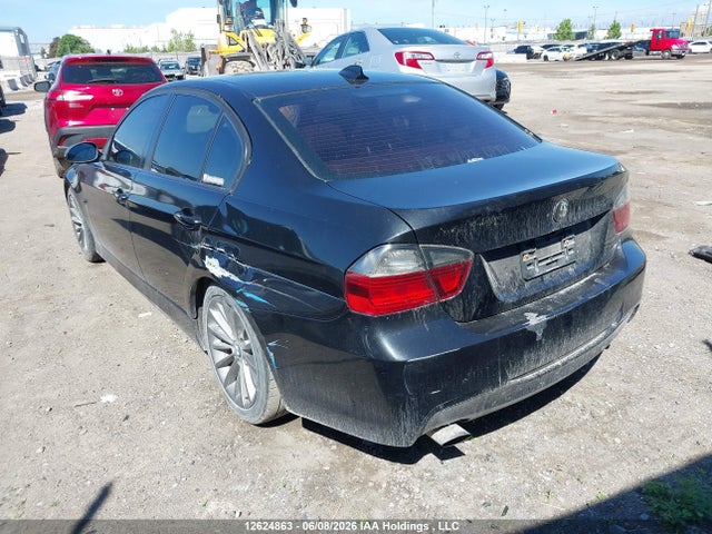 2006 Bmw 325i მანქანა იყიდება აუქციონზე, vin: WBAVB13536KR56340, აუქციონის ნომერი: 12624863