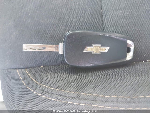 Chevrolet TRAX LS 2019 3GNCJNSB7KL354133 Image 10