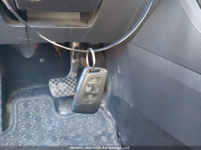 3VWE57BUXKM034301 Volkswagen JETTA SEL