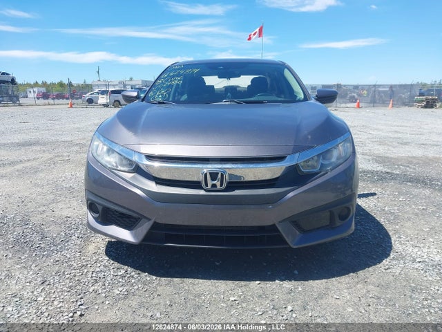 Продаж на аукціоні авто 2018 Honda Civic Lx, vin: 2HGFC2F60JH024810, номер лоту: 12624874