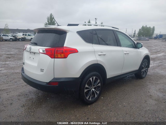 12624905 :رقم المزاد ، 2T3RFREV4FW270075 vin ، 2015 Toyota Rav4 Xle مزاد بيع