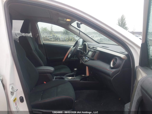 12624905 :رقم المزاد ، 2T3RFREV4FW270075 vin ، 2015 Toyota Rav4 Xle مزاد بيع