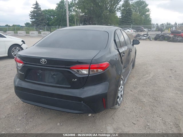 Toyota COROLLA LE 2021 5YFBPMBE1MP245700 Image 4