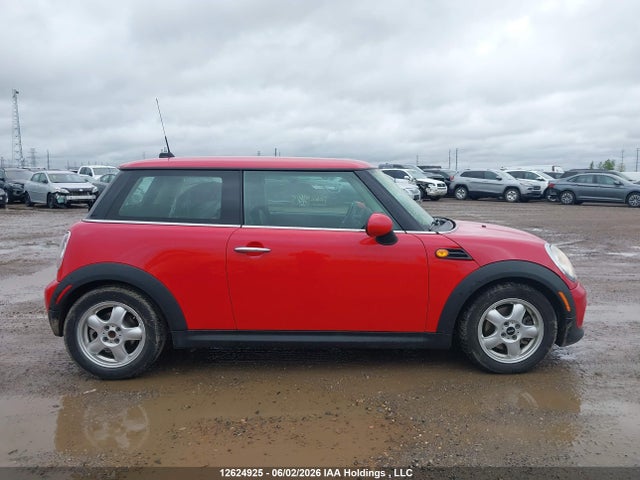 12624925 :رقم المزاد ، WMWSU3C51BT099349 vin ، 2011 Mini Cooper مزاد بيع
