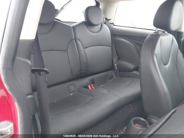12624925 :رقم المزاد ، WMWSU3C51BT099349 vin ، 2011 Mini Cooper مزاد بيع