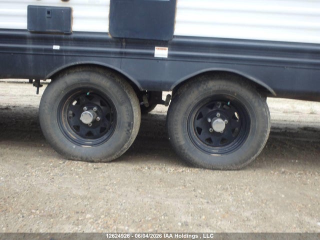 5SFPB3022NE496888 Heartland Pioneer