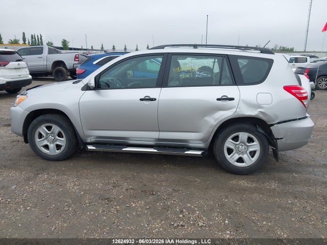 12624932 :رقم المزاد ، 2T3BF4DV0BW140956 vin ، 2011 Toyota Rav4 مزاد بيع