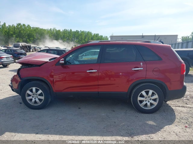 Продажа на аукционе авто 2013 Kia Sorento, vin: 5XYKT3A6XDG310225, номер лота: 12624943