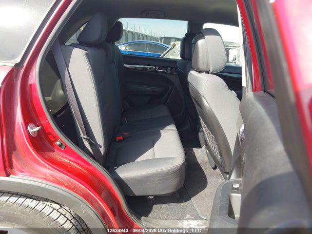 Продажа на аукционе авто 2013 Kia Sorento, vin: 5XYKT3A6XDG310225, номер лота: 12624943