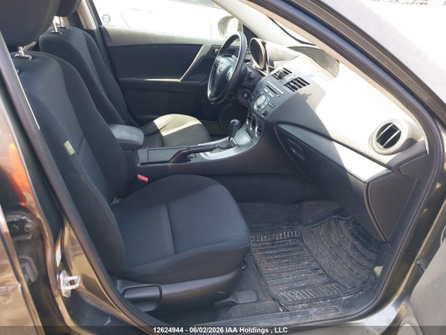 Auction sale of the 2011 Mazda Mazda3 Gx, vin: JM1BL1KF6B1467721, lot number: 12624944