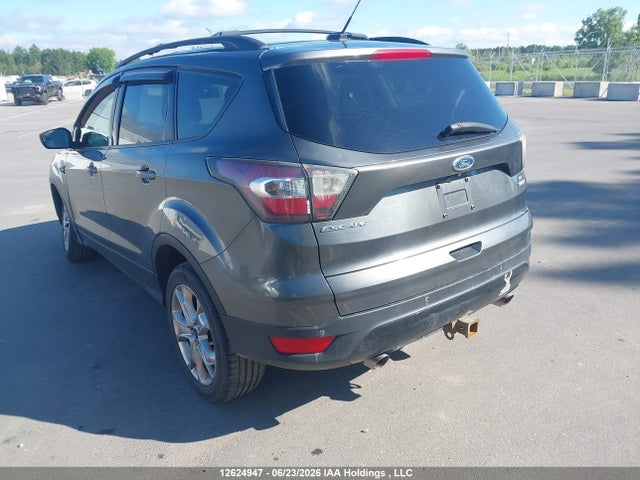 12624947 :رقم المزاد ، 1FMCU9G96HUB46848 vin ، 2017 Ford Escape Se مزاد بيع