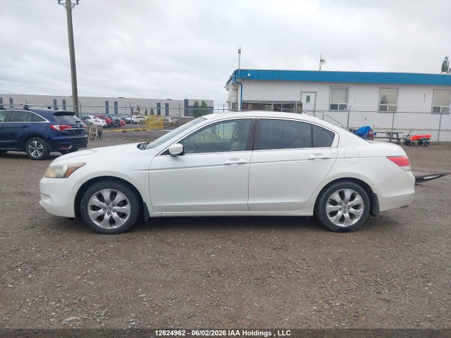12624962 :رقم المزاد ، 1HGCP3F80AA027915 vin ، 2010 Honda Accord مزاد بيع