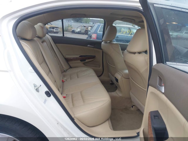 12624962 :رقم المزاد ، 1HGCP3F80AA027915 vin ، 2010 Honda Accord مزاد بيع