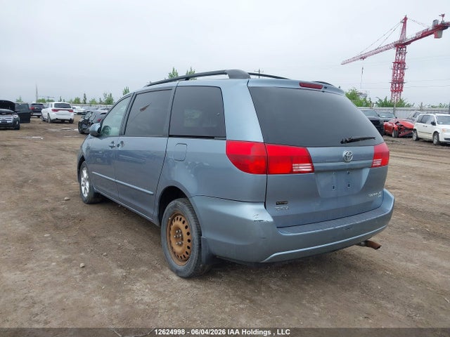 12624998 :رقم المزاد ، 5TDBA22C44S000479 vin ، 2004 Toyota Sienna Xle/xle Limited مزاد بيع