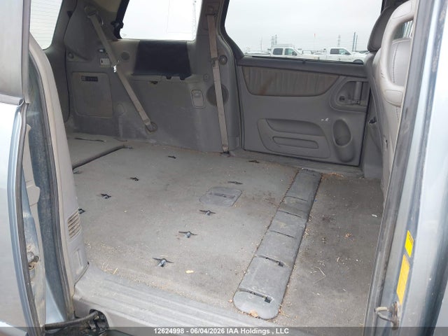 12624998 :رقم المزاد ، 5TDBA22C44S000479 vin ، 2004 Toyota Sienna Xle/xle Limited مزاد بيع