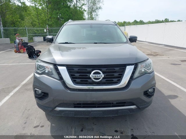 12625004 :رقم المزاد ، 5N1DR2MMXHC661430 vin ، 2017 Nissan Pathfinder مزاد بيع