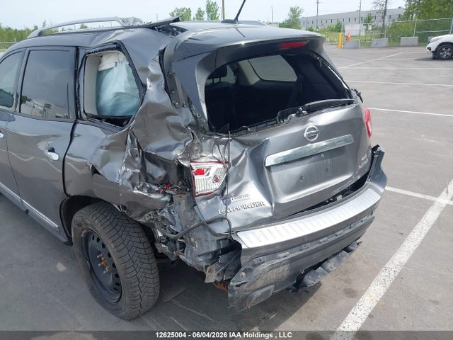 12625004 :رقم المزاد ، 5N1DR2MMXHC661430 vin ، 2017 Nissan Pathfinder مزاد بيع