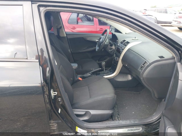 Продаж на аукціоні авто 2011 Toyota Corolla S, vin: 2T1BU4EE9BC748666, номер лоту: 12625007