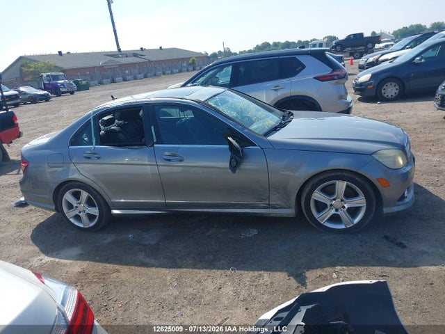 12625009 :رقم المزاد ، WDDGF81X69F320897 vin ، 2009 Mercedes-benz C 300 4matic مزاد بيع