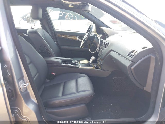 12625009 :رقم المزاد ، WDDGF81X69F320897 vin ، 2009 Mercedes-benz C 300 4matic مزاد بيع