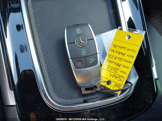 Продажа на аукционе авто 2026 Mercedes-benz Gla 250 4matic, vin: W1N4N4HB5TJ770542, номер лота: 12625018