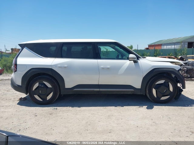 KIA ev9 2025 KNDAB5S1XS6058506 Image 14