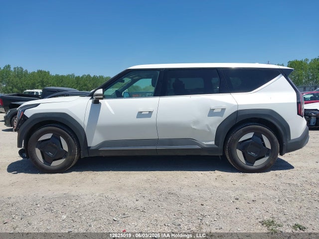 KNDAB5S1XS6058506 KIA ev9