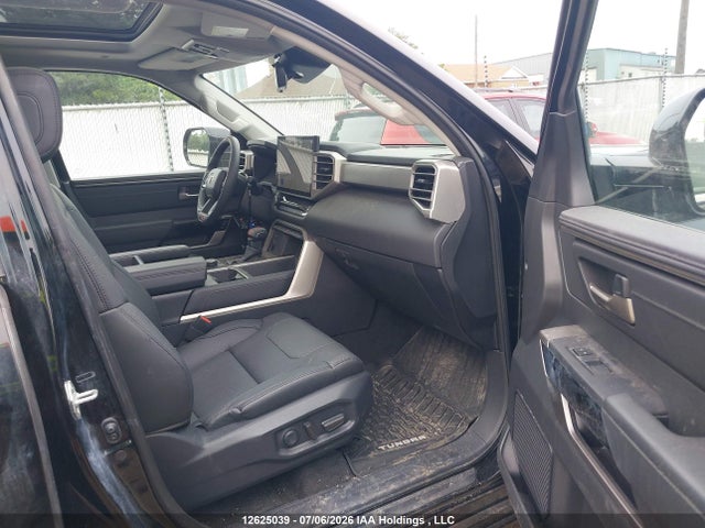 2024 Toyota Tundra Limited 4x4 მანქანა იყიდება აუქციონზე, vin: 5TFJA5DB9RX226567, აუქციონის ნომერი: 12625039