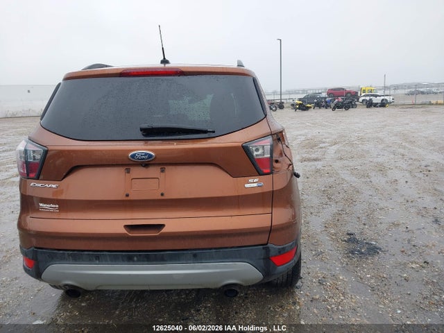 1FMCU9GD8HUB31675 Ford ESCAPE SE