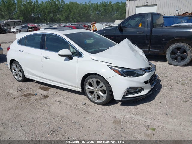 2017 Chevrolet Cruze Premier მანქანა იყიდება აუქციონზე, vin: 3G1BF6SM3HS590587, აუქციონის ნომერი: 12625049