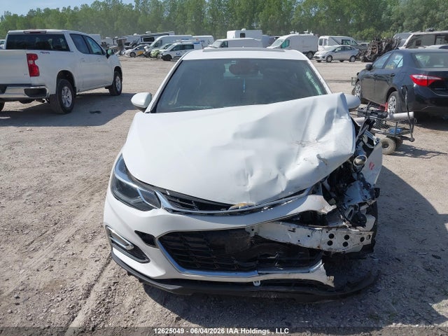 2017 Chevrolet Cruze Premier მანქანა იყიდება აუქციონზე, vin: 3G1BF6SM3HS590587, აუქციონის ნომერი: 12625049