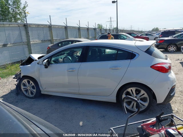 2017 Chevrolet Cruze Premier მანქანა იყიდება აუქციონზე, vin: 3G1BF6SM3HS590587, აუქციონის ნომერი: 12625049
