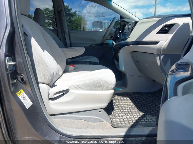 Продаж на аукціоні авто 2011 Toyota Sienna Le, vin: 5TDKK3DC3BS066079, номер лоту: 12625050