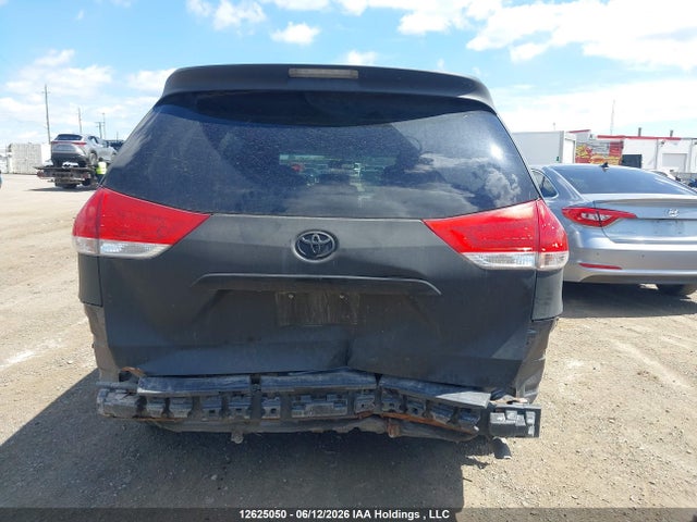 Продаж на аукціоні авто 2011 Toyota Sienna Le, vin: 5TDKK3DC3BS066079, номер лоту: 12625050