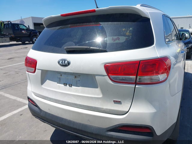 KIA Sorento 2017 5XYPG4A33HG255225 Image 15