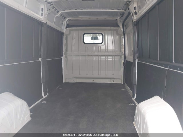 RAM Promaster 3500 3500 High 2025 3C6MRVJG7SE539975 Image 8