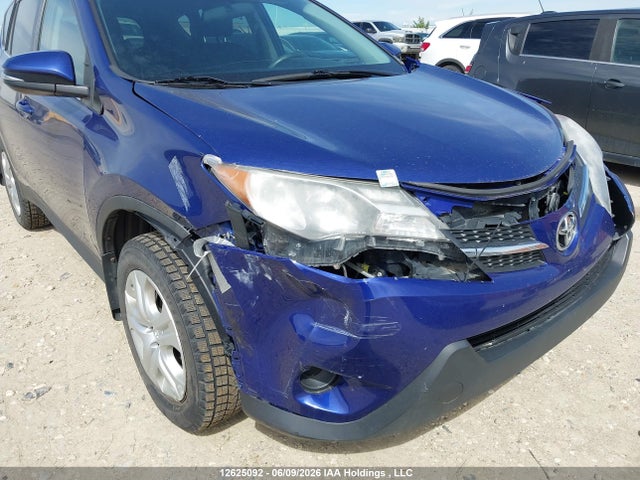 12625092 :رقم المزاد ، 2T3BFREV9FW303640 vin ، 2015 Toyota Rav4 Le مزاد بيع