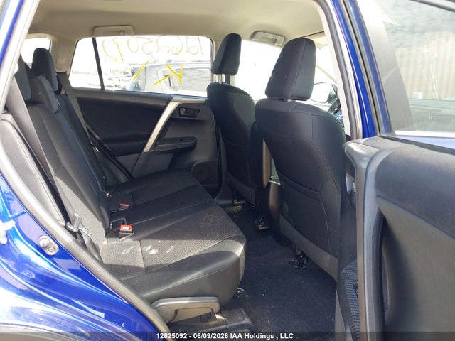 12625092 :رقم المزاد ، 2T3BFREV9FW303640 vin ، 2015 Toyota Rav4 Le مزاد بيع