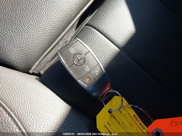 Продажа на аукционе авто 2025 Mercedes-benz Cla 250 4matic, vin: W1K5J4HB4SN530421, номер лота: 12625101
