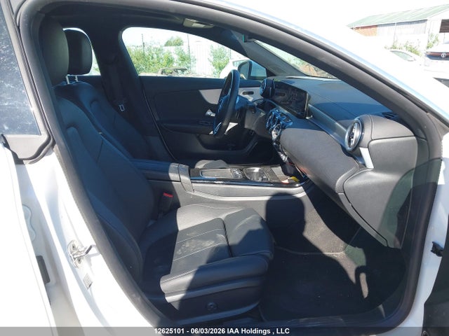 Продажа на аукционе авто 2025 Mercedes-benz Cla 250 4matic, vin: W1K5J4HB4SN530421, номер лота: 12625101