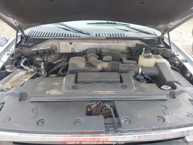 2010 Ford Expedition Xlt მანქანა იყიდება აუქციონზე, vin: 1FMJU1G50AEB50819, აუქციონის ნომერი: 12625110