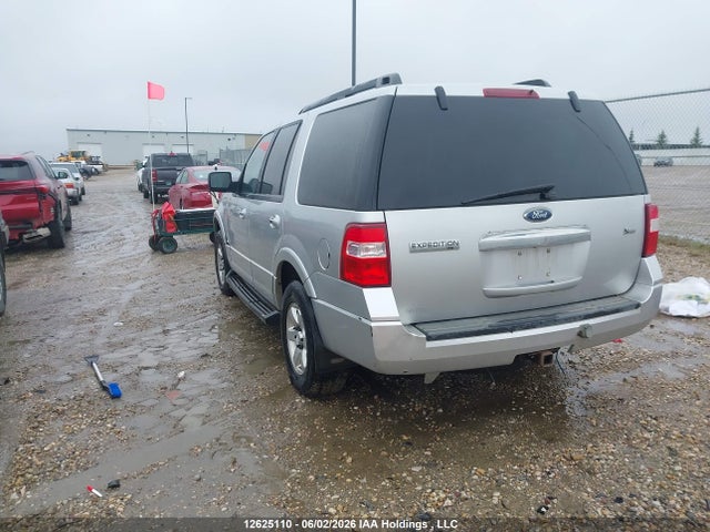 2010 Ford Expedition Xlt მანქანა იყიდება აუქციონზე, vin: 1FMJU1G50AEB50819, აუქციონის ნომერი: 12625110