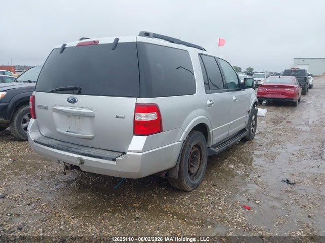 2010 Ford Expedition Xlt მანქანა იყიდება აუქციონზე, vin: 1FMJU1G50AEB50819, აუქციონის ნომერი: 12625110