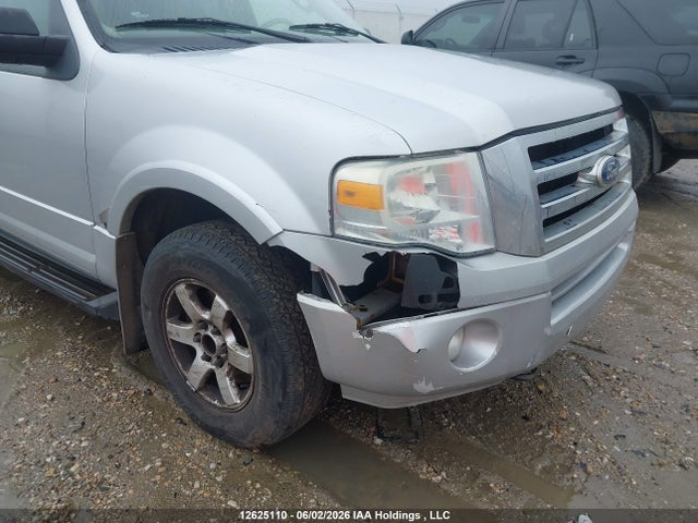2010 Ford Expedition Xlt მანქანა იყიდება აუქციონზე, vin: 1FMJU1G50AEB50819, აუქციონის ნომერი: 12625110