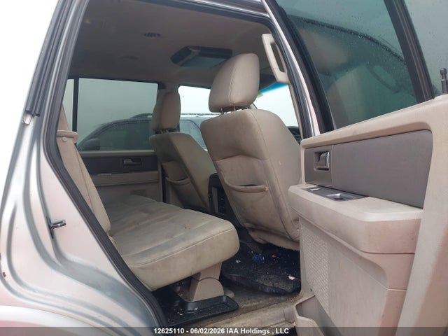 2010 Ford Expedition Xlt მანქანა იყიდება აუქციონზე, vin: 1FMJU1G50AEB50819, აუქციონის ნომერი: 12625110