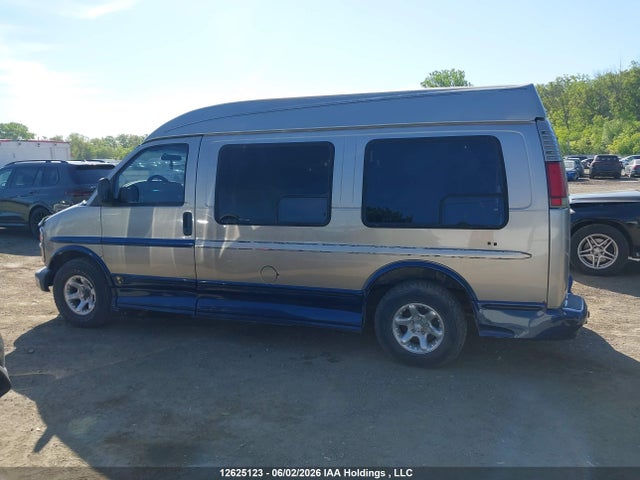 Auction sale of the 2000 Chevrolet Express Upfitter Pkg., vin: 1GBFG15R4Y1176613, lot number: 12625123