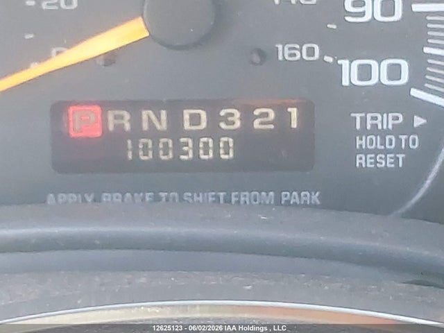 Auction sale of the 2000 Chevrolet Express Upfitter Pkg., vin: 1GBFG15R4Y1176613, lot number: 12625123