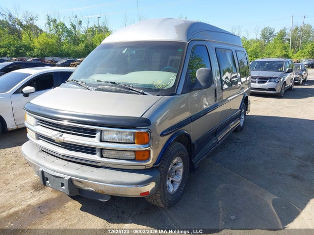 Auction sale of the 2000 Chevrolet Express Upfitter Pkg., vin: 1GBFG15R4Y1176613, lot number: 12625123