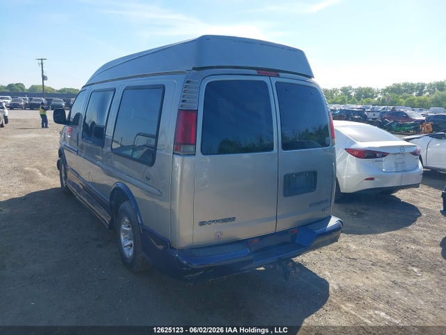 Auction sale of the 2000 Chevrolet Express Upfitter Pkg., vin: 1GBFG15R4Y1176613, lot number: 12625123