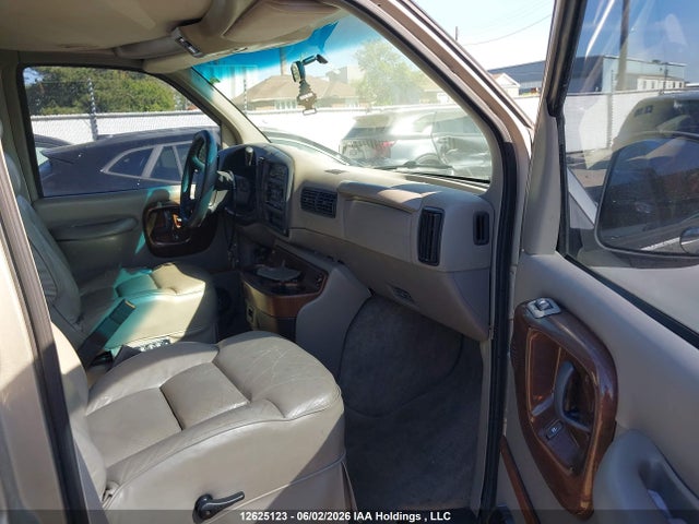Auction sale of the 2000 Chevrolet Express Upfitter Pkg., vin: 1GBFG15R4Y1176613, lot number: 12625123